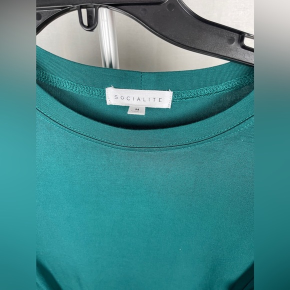 Socialite Long Sleeve Blue Wrap Dress Size Medium NWT - Picture 6 of 10